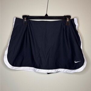 Nike Athletic Skort Black White Trim Built In Shorts Womens M